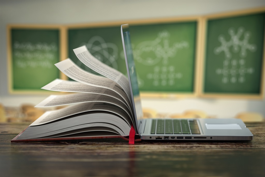  About 7% of 119 academics said they had not been provided with desktop computers, laptops, smartphones or tablets to use during remote teaching. Photo: iStock 
