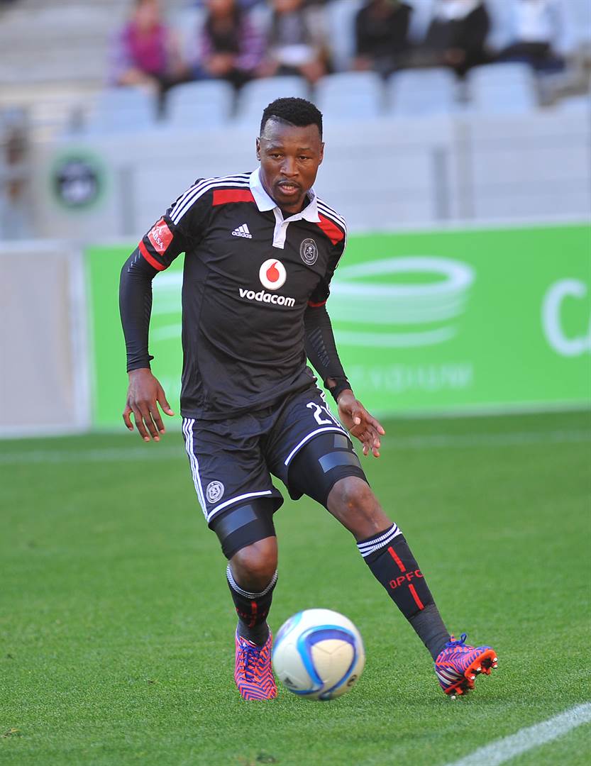 Veteran defender Jele extends his stay at Orlando Pirates