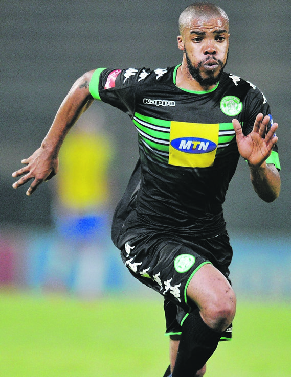 Bloemfontein Celtic defender Wandisile Letlabika hopes to pass a late fitness test to take his place and guard Orlando Pirates’ Tendai Ndoro.Photo by Trevor Kunene and Backpagepix