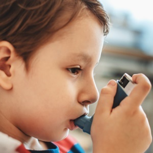 Getting a flu shot is important for kids with asthma. 