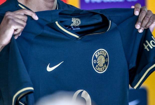 Kaizer Chiefs 'surprised' as Nike use design of club's 50-years anniversary  jersey as Barca 2nd kit - Football