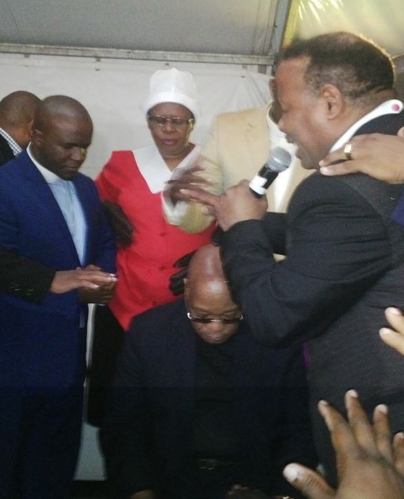 Members of the Abundant Life Church pray for President Jacob Zuma (Msizi Zondi, News24)