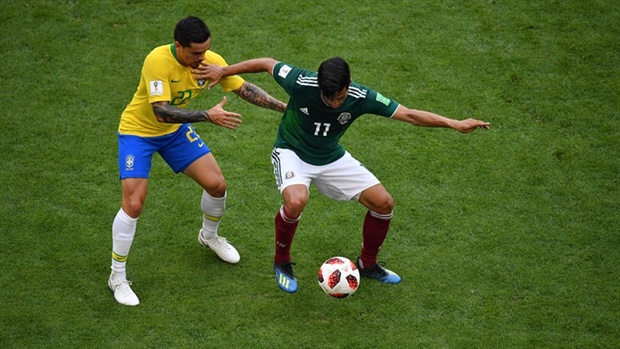<p><strong>HALF-TIME: Brazil 0-0 Mexico</strong></p><p>All square at the break in a ferocious encounter with Brazil failing to break down the Mexico defence.</p>