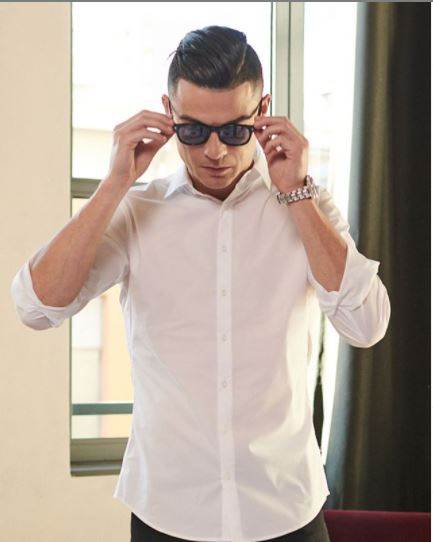 Fresh one 🔥💣 #style  Cristiano ronaldo style, Ronaldo, Mens clothing  styles