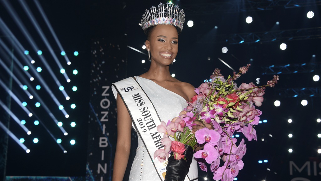 Miss SA 2019 Zozibini Tunzi during the Miss South Africa 2019 beauty pageant grand finale at the Time Square Sun Arena on August 09, 2019 in Pretoria