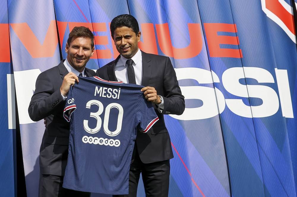 Lionel Messi Makes His Debut for PSG, Messi Jersey No. 30