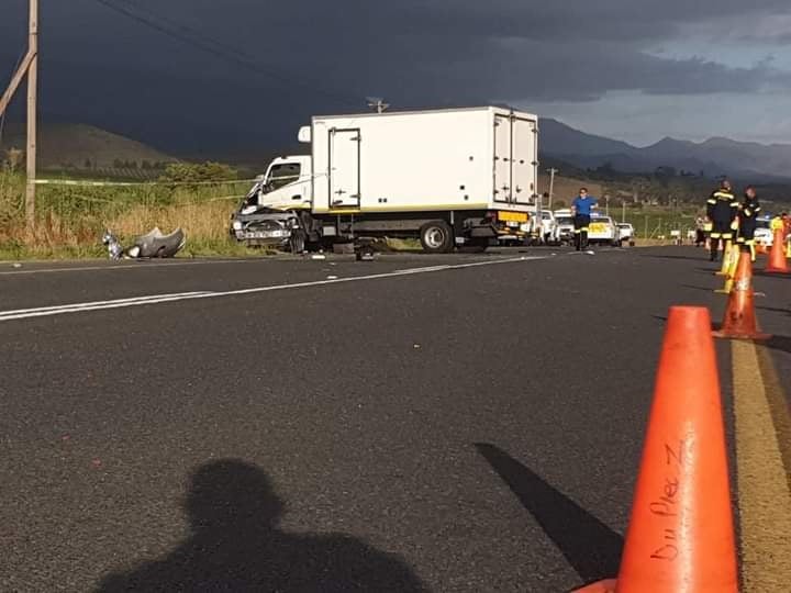 Five people have died in an accident on the R60 in between Worcester and Robertson in the Western Cape.