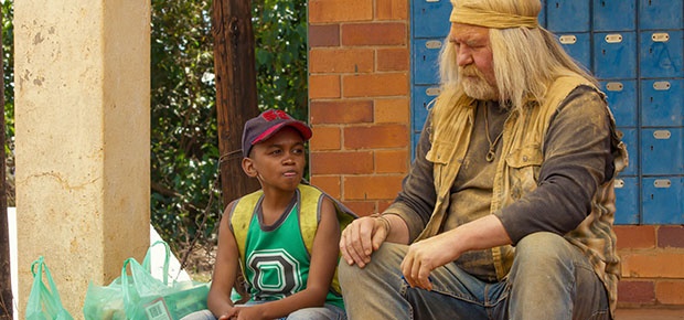 Themba Ntuli and Leon Schuster in the movie Frank and Fearless. (Photo supplied: Starburst Music)