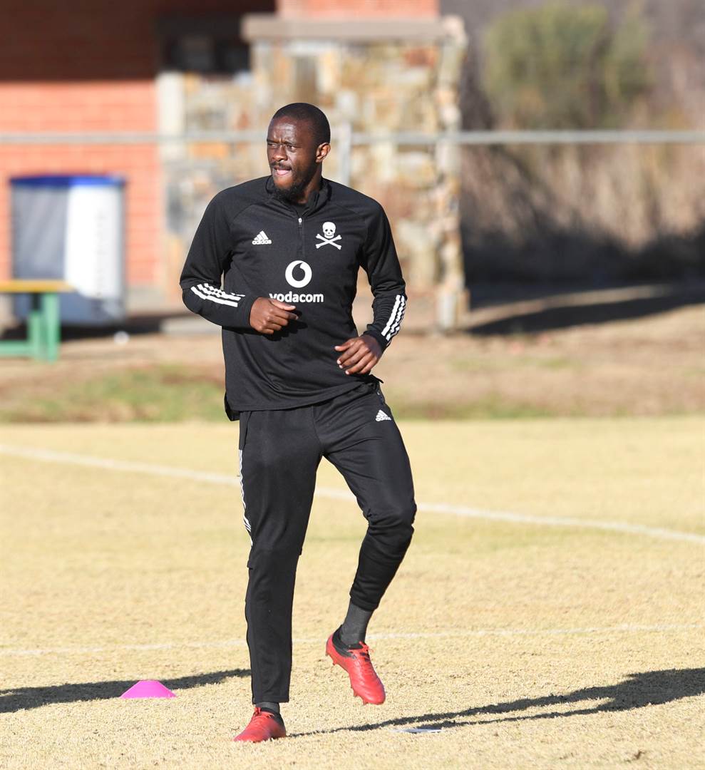 Boost for Orlando Pirates as goalkeepers Ofori, Mpontshane return from  injury ahead of Raja Casablanca clash