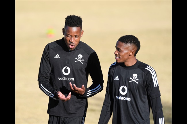 Veteran defender Jele extends his stay at Orlando Pirates