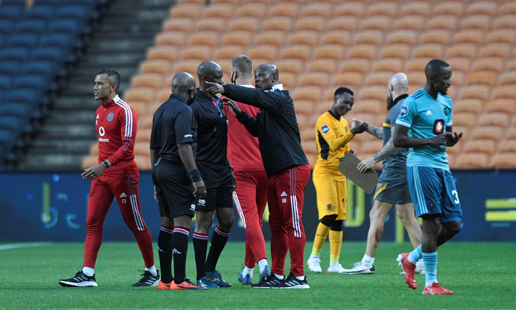 LIVE BLOG: Kaizer Chiefs 2-1 Orlando Pirates, all the Soweto derby action