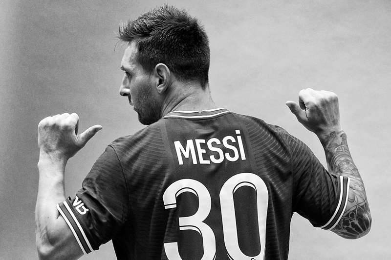 lionel messi black jersey