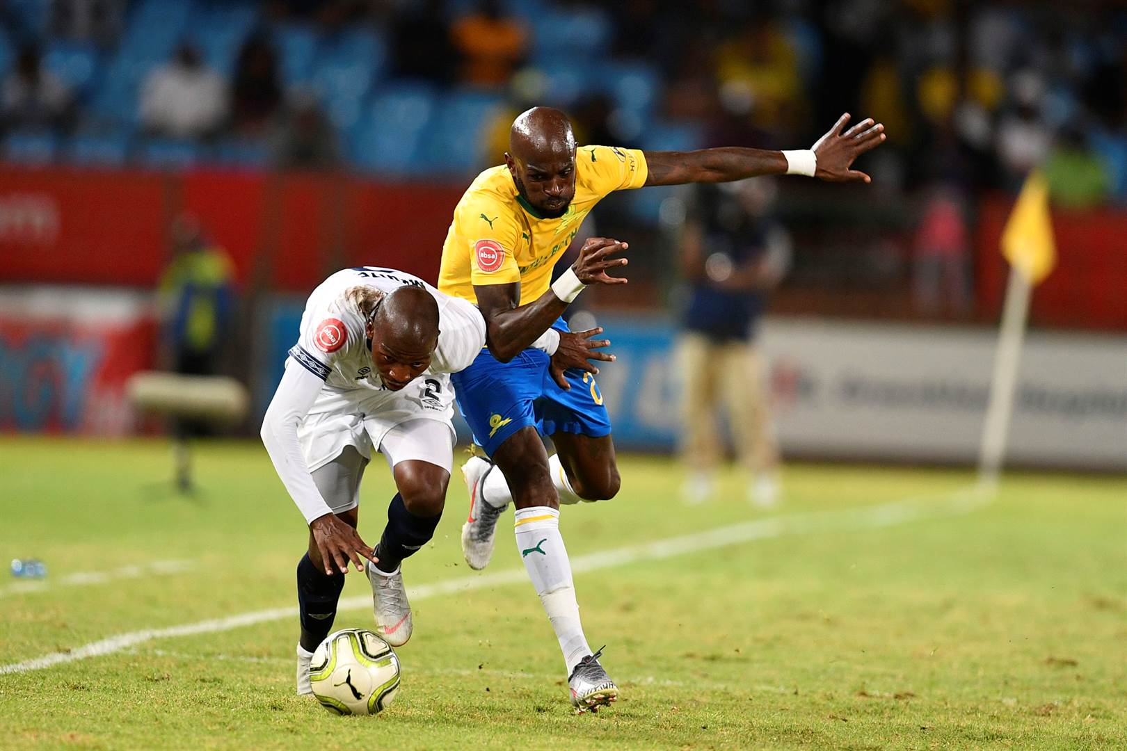 Mamelodi Sundowns FC on X: Shootout defeat in Durban. We'll be back  stronger. Thank you for all of your support Masandawana 👆💛 Orlando Pirates  0⃣(3)➖(1)0⃣ Mamelodi Sundowns #Sundowns #DownsLive #MTN8   /