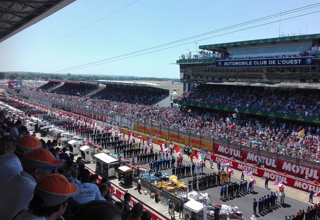 <b>THIS IS LE MANS:</B> The 50-odd teams line up on the grid before the start of the 24 Hours of Le Mans race.  <i>Image: Wheels24 / Janine Van der Post</i>