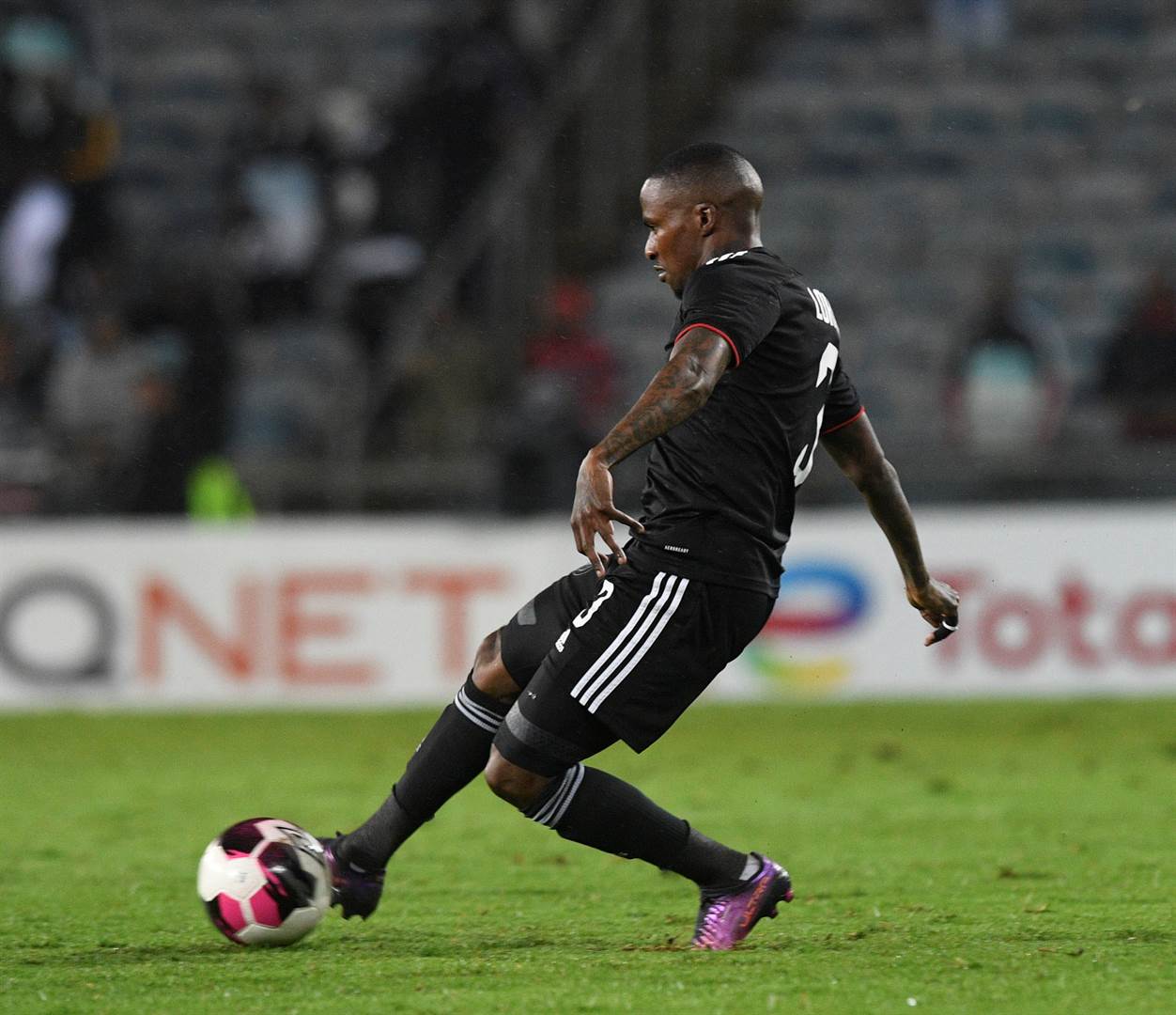 Orlando Pirates coach Mandla Ncikazi stands by Thembinkosi Lorch