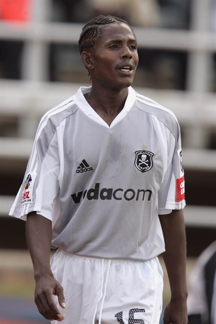 Steve Lekoelea bio: age, children, wife, salary at Pirates, broke, cars,  house, profile 