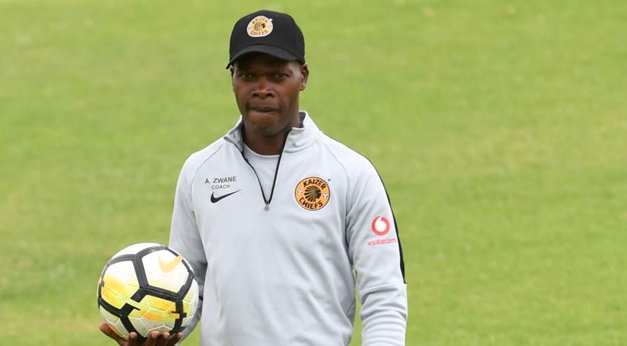 Zwane reveals why players struggle to adapt to life at Kaizer Chiefs