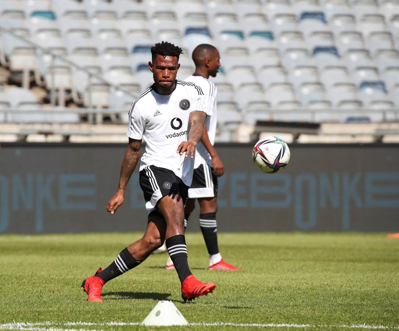 Delighted Orlando Pirates players give new kit thumbs up