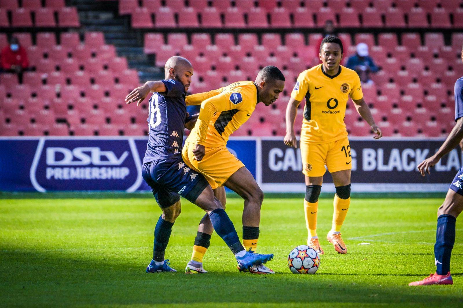 Kaizer Chiefs to use special new Kappa ball in DStv Premiership!
