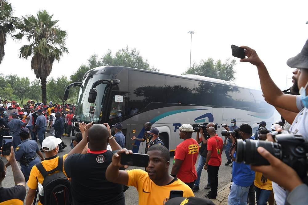 LIVE BLOG: Kaizer Chiefs 2-1 Orlando Pirates, all the Soweto derby