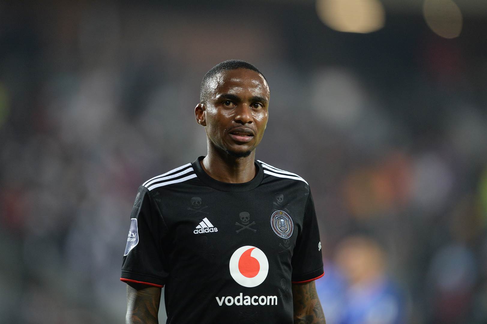 Orlando Pirates suffer huge Thembinkosi Lorch injury blow