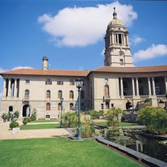 The Union Buildings house the seat of South African Government. (SA Tourism)