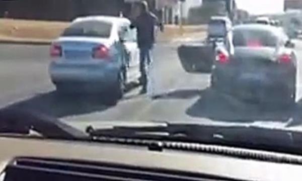 Watch Man Arrested For Road Rage Assault Drum 3047