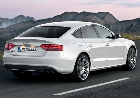 Audi’s rampant expansion of its ‘S-line’ moniker continues with this latest addition – the S5 Sportback, for S5 fans burdened by family responsibilities…