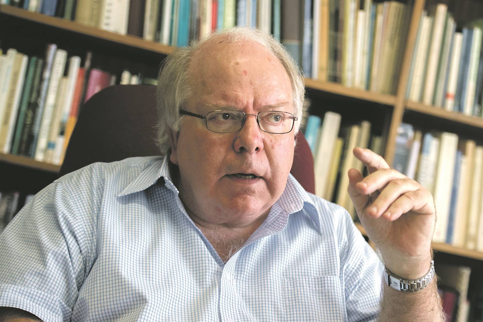 Prof. Anton van Niekerk 