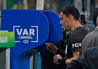 Hanging Judge | Only captains can talk to the ref ... and could VAR be scrapped?