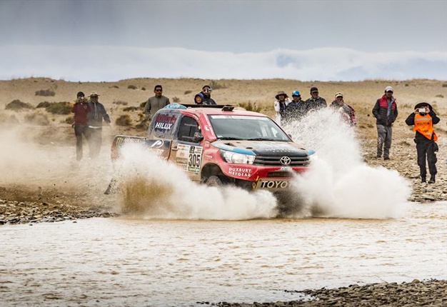 <B>TOUGH DAY!</B> The Toyota Gazoo Racing team had another difficult day at Dakar 2017. <I>Image: QuickPic</I>