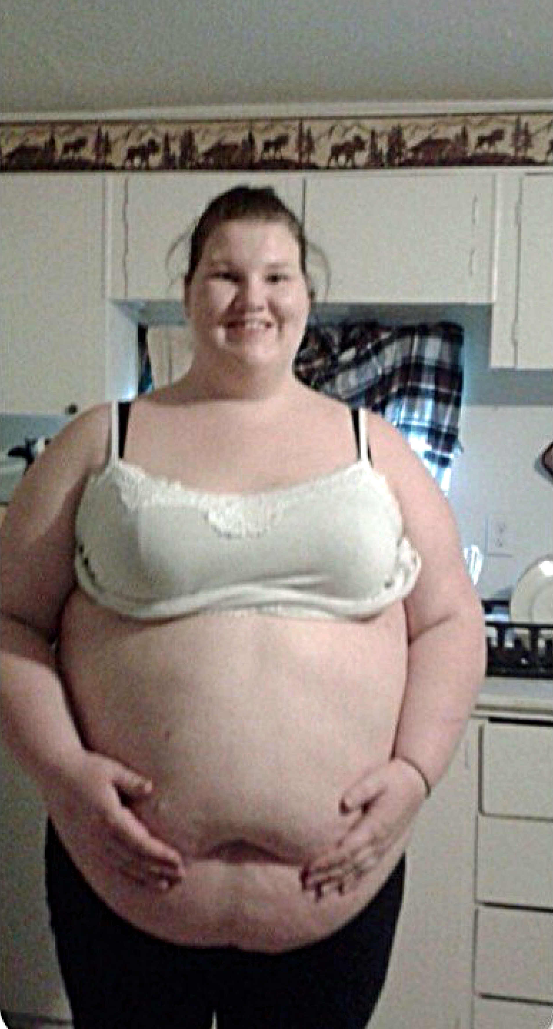 Беременные толстухи. Женщина с большим пузом.