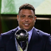 Former Brazil striker Ronaldo buys second division Cruzeiro
