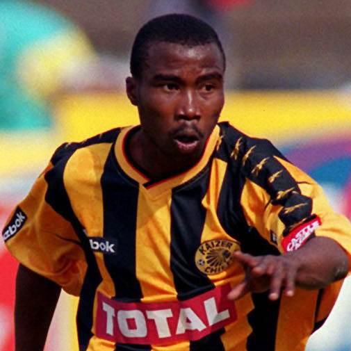 Kaizer Chiefs legend becomes coach of PSL rivals!