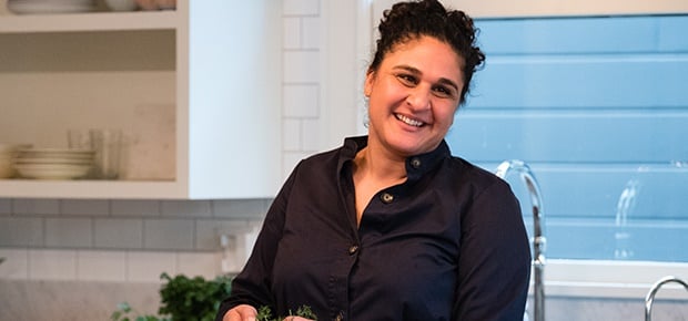 Chef and food writer Samin Nosrat In Salt Fact Acid Heat.(Netflix/Adam Rose)