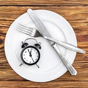 What are the best tips and tricks for losing weight while fasting?