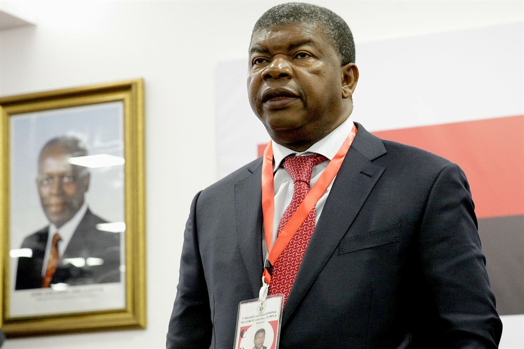 Mengapa Angola ingin membuang Rusia sebagai pemasok senjatanya dan memilih AS