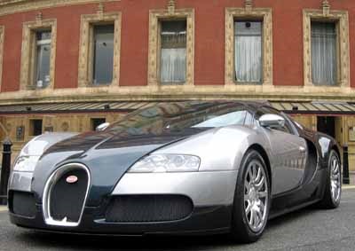 <b>#VEYRONWEEK: </b> A UK-based automotive photographer paid homage to the outrageous Bugatti Veyron on his Instagram account. <i>Image: Newspress</i>