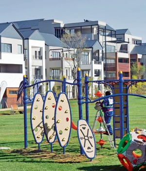 Residential properties within the vast Steyn City mixed-use development in the north of Johannesburg. In terms of land surface area,Steyn City which is approximately six times the size of the Sandton city centre,is the largest single residential deve
