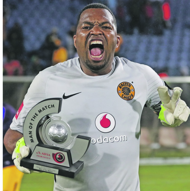 Itumeleng Khune and Gustavo Paez have been the driving force behind Kaizer Chiefs’ recent success. Photo by Gallo Images.