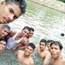 Teen drowns while his friends take selfies