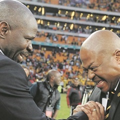 BROTHERS IN ARMS:  Kaizer Chiefs head coach Steve Komphela and Bobby Motaung. (Lefty Shivambu, Gallo Images)