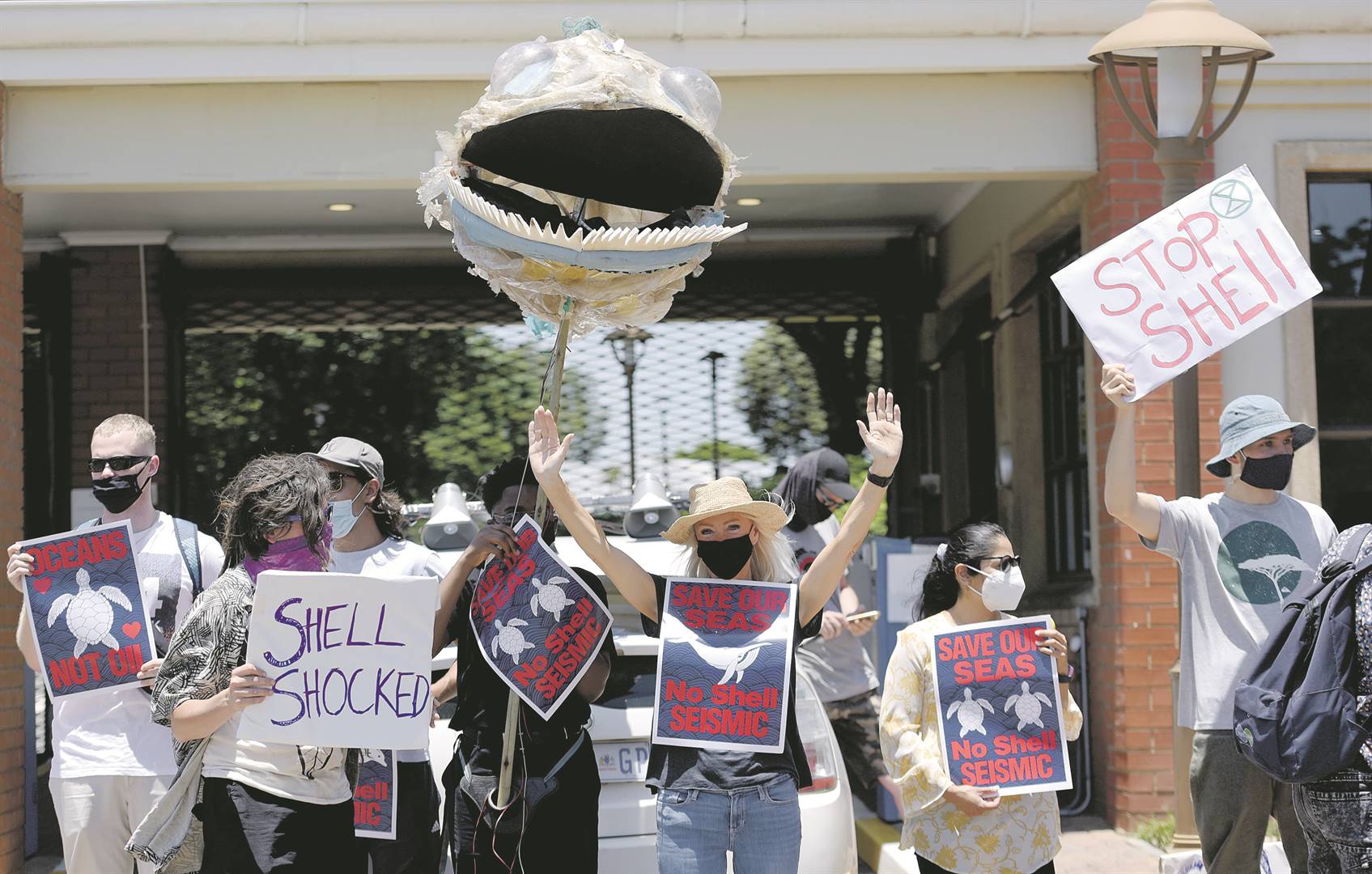 Members of environmental movement Extinction Rebellion and of climate justice advocacy organisation African Climate Alliance recently picketed outside Shell’s head office in Bryanston. Photo: Tebogo Letsie