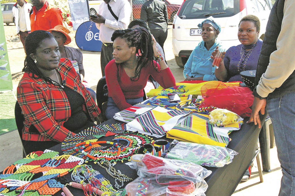 Even a simple street vending business can be improved by a digital presence.      Photo by Kopano Monaheng