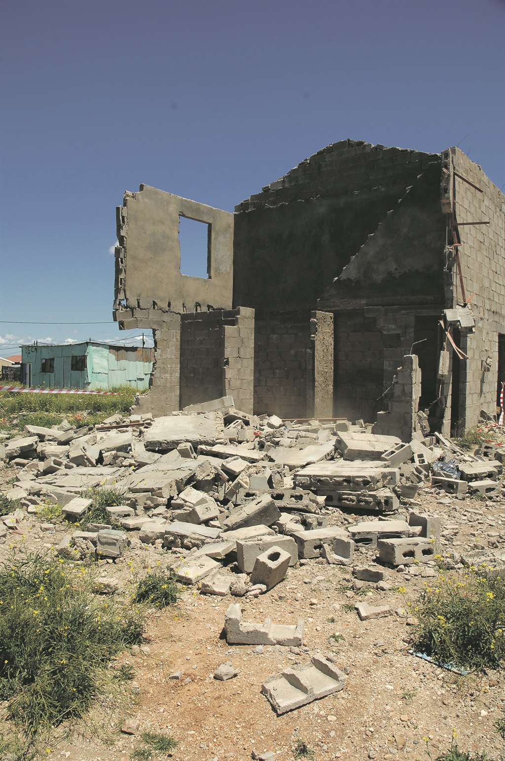 Zolani Muku and his friends were allegedly demolishing this house when he was crushed to death.             Photo by Chris Qwazi