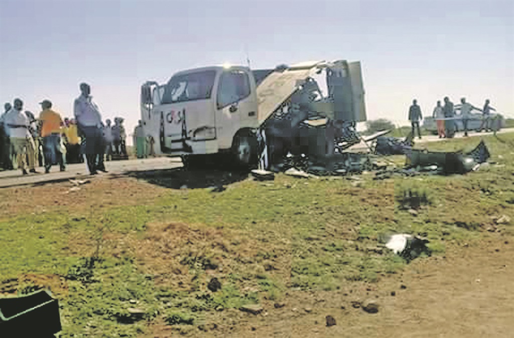 A G4S vehicle was bombed by thugs in Makapanstad.