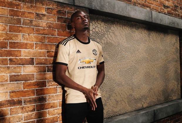 adidas Launch Manchester United 2019/20 Away Shirt - SoccerBible