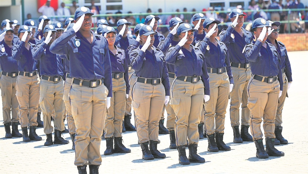 Recruits Ready To Serve Daily Sun 