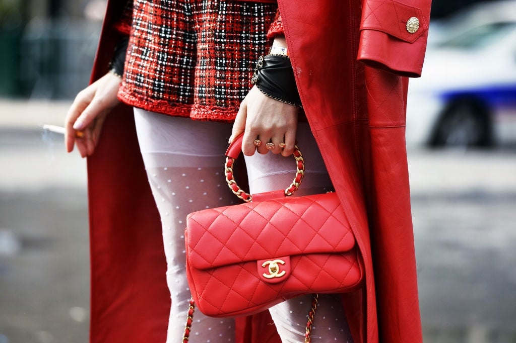 chanel bag in red