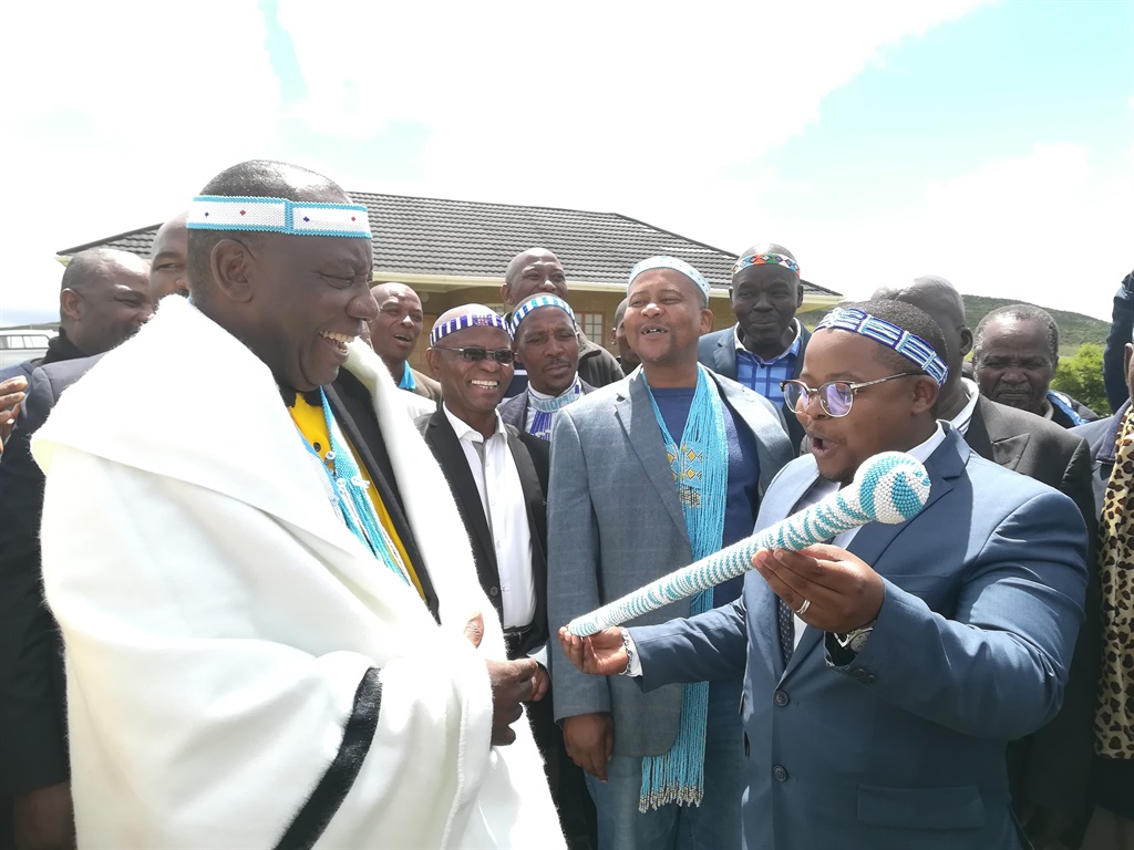 Deputy president Cyril Ramaphosa on Saturday paid a visit to acting abaThembu king Azenathi Dalindyebo at Bumbane Great Place near Mthatha, where he laid wreaths at the grave of late king Sabata Dalindyebo. Ramaphosa was also presented with abaThembu traditional beads, a necklace, a knobkerrie and a white blanket as a sign of respect. The deputy president was in Mthatha to address an ANC cadres rally at Richard’s Park Stadium. Picture: Lubabalo Ngcukana /City Press